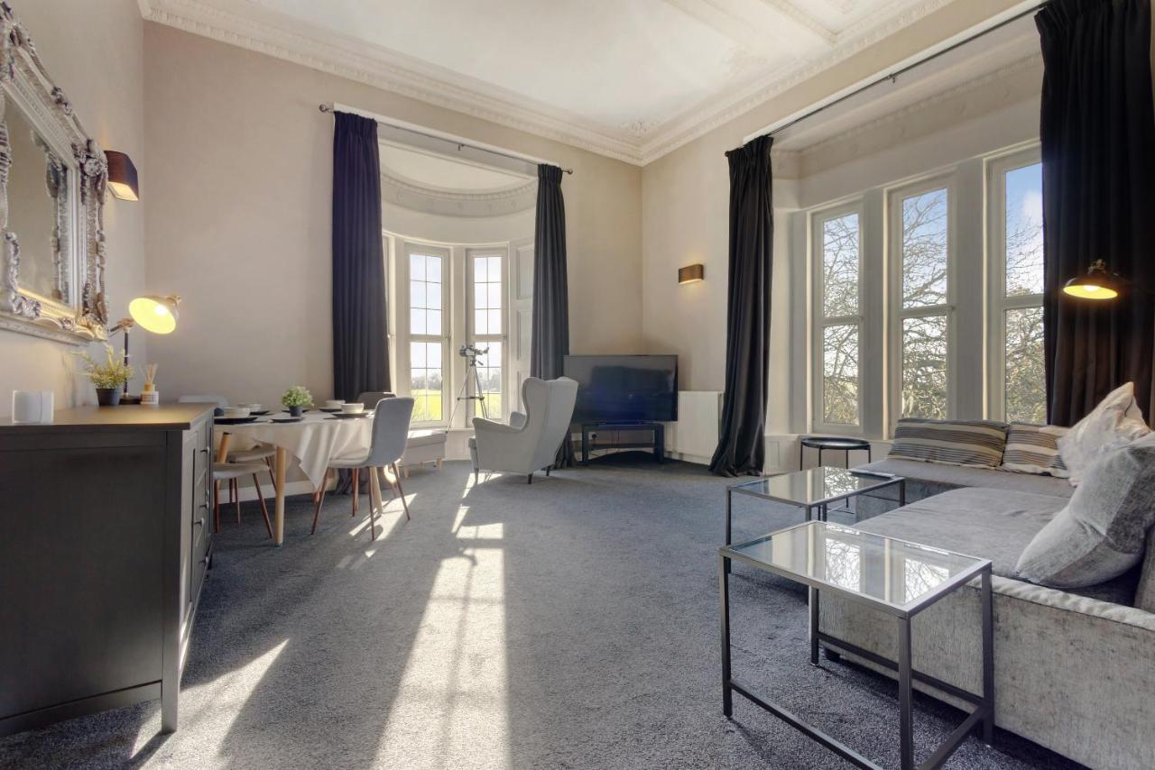 Beautiful 2 To 3 Bed Apartment With Stunning Views! Ayr Exterior photo